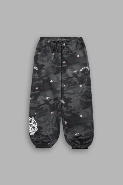 Wolf Chopper Lightweight Lounger Sweat Pants in Warrior In A Garden Black Camo