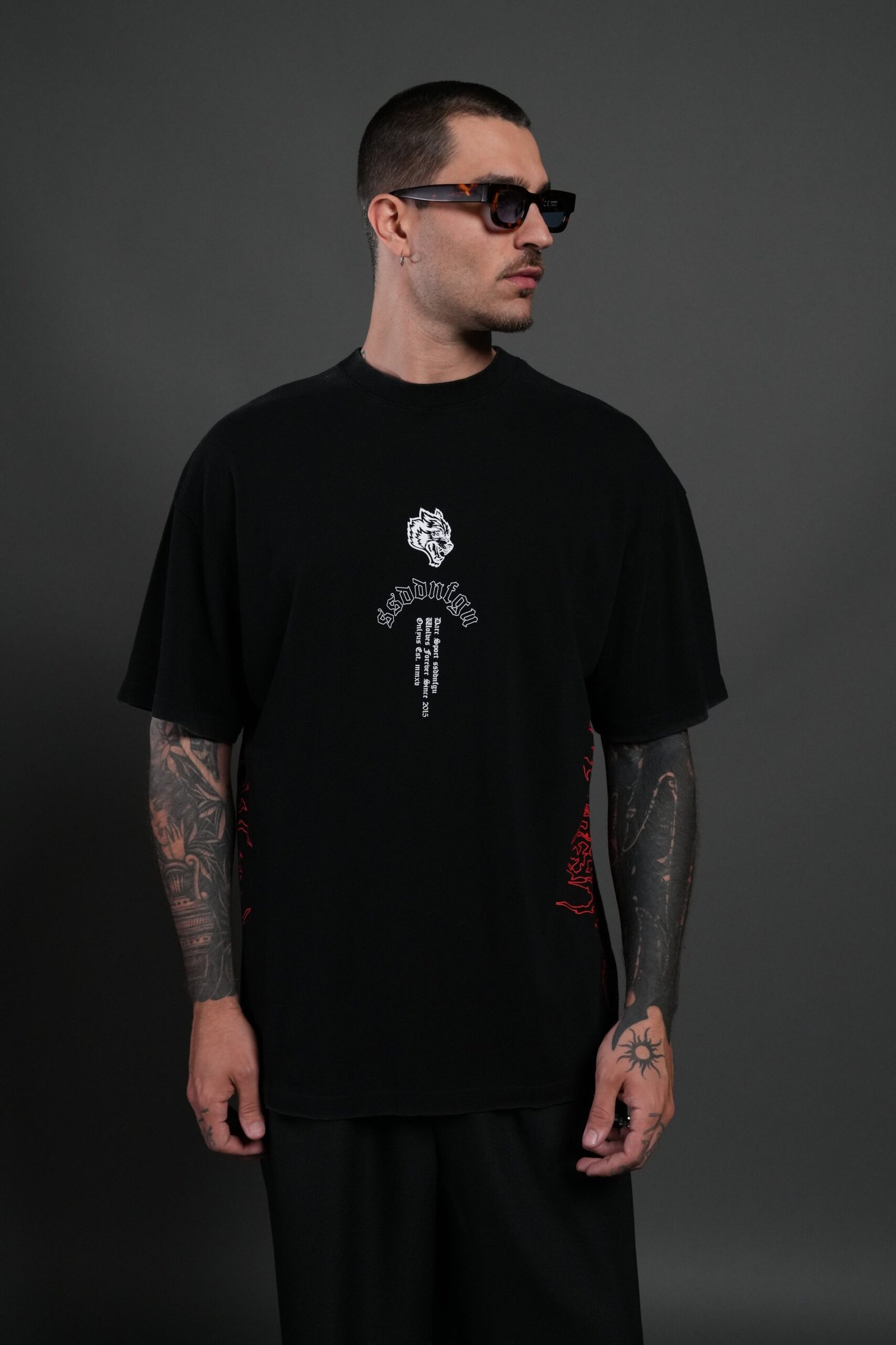 BBB09802_d8eff4e5-bf98-4f25-8fb4-c514ed0979c7 Reaper Tour Premium Oversized Tee in Black